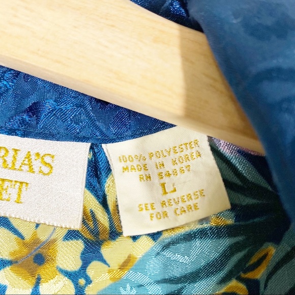 Vintage Victoria’s Secret Floral Button Down Pajama Top L - Picture 12 of 13